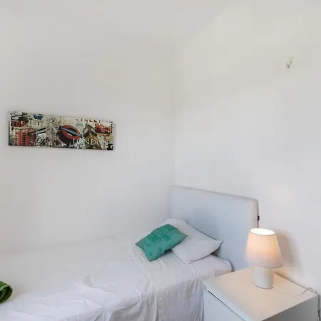 Oasis Apartment *